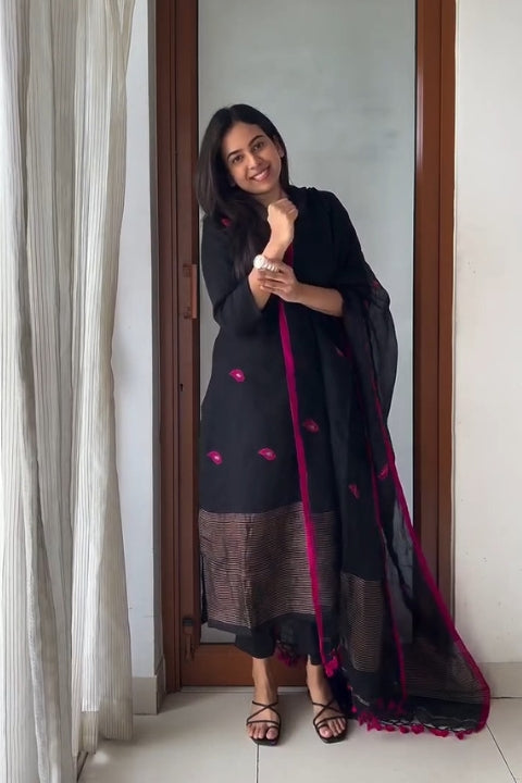 Shop Contemporary Mal-Cotton Kurti Ethnic Sets