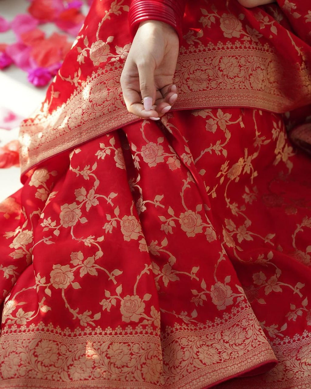 Sareely Beatiful Red Kanjivaram Silk Jacquard Saree