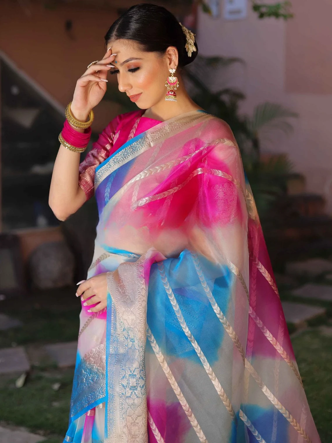 Sareely White Organza And Digital Printed Saree