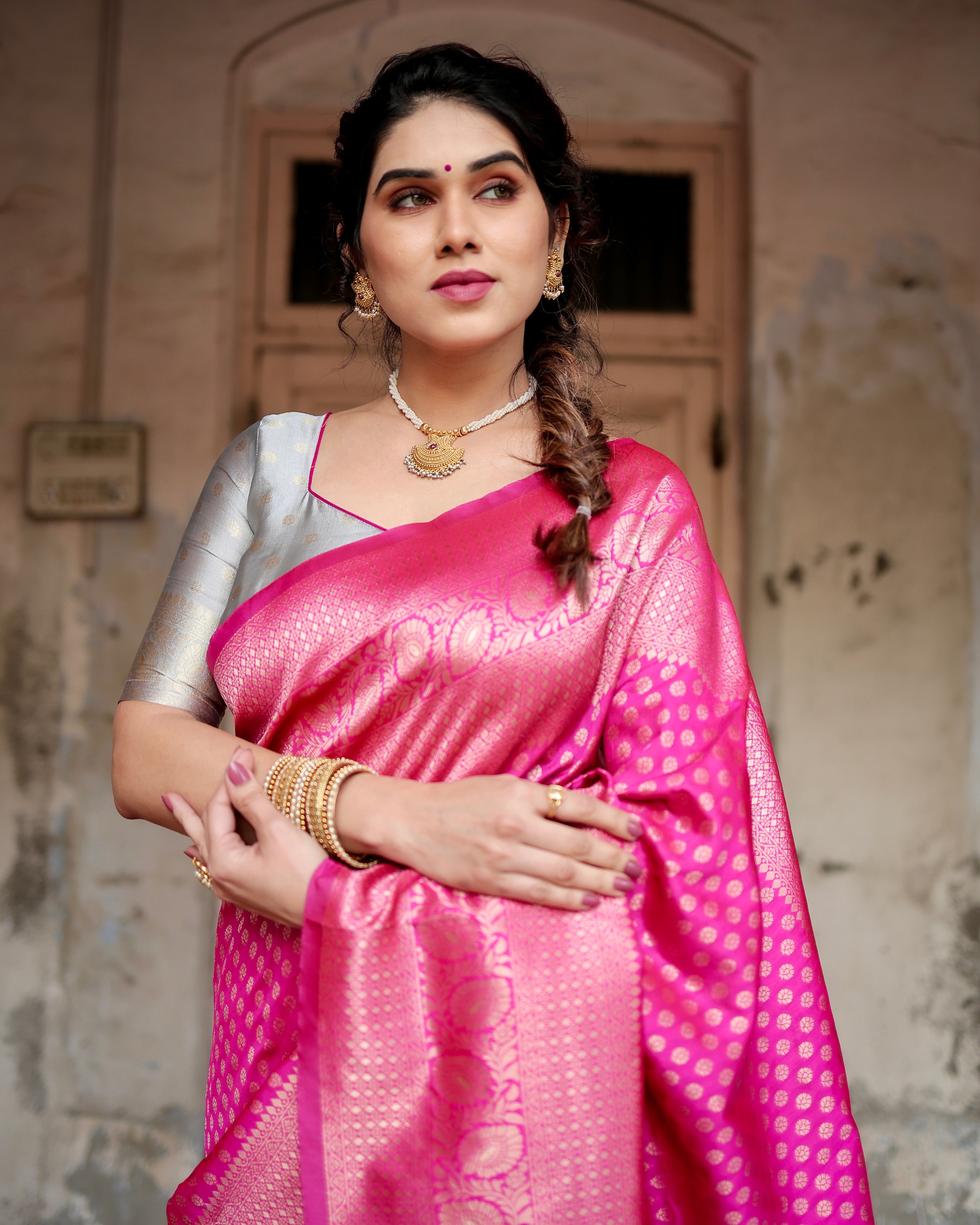 Banarasi Silk Pink Saree Weaved With Zari With Banarasi Brocade Blouse