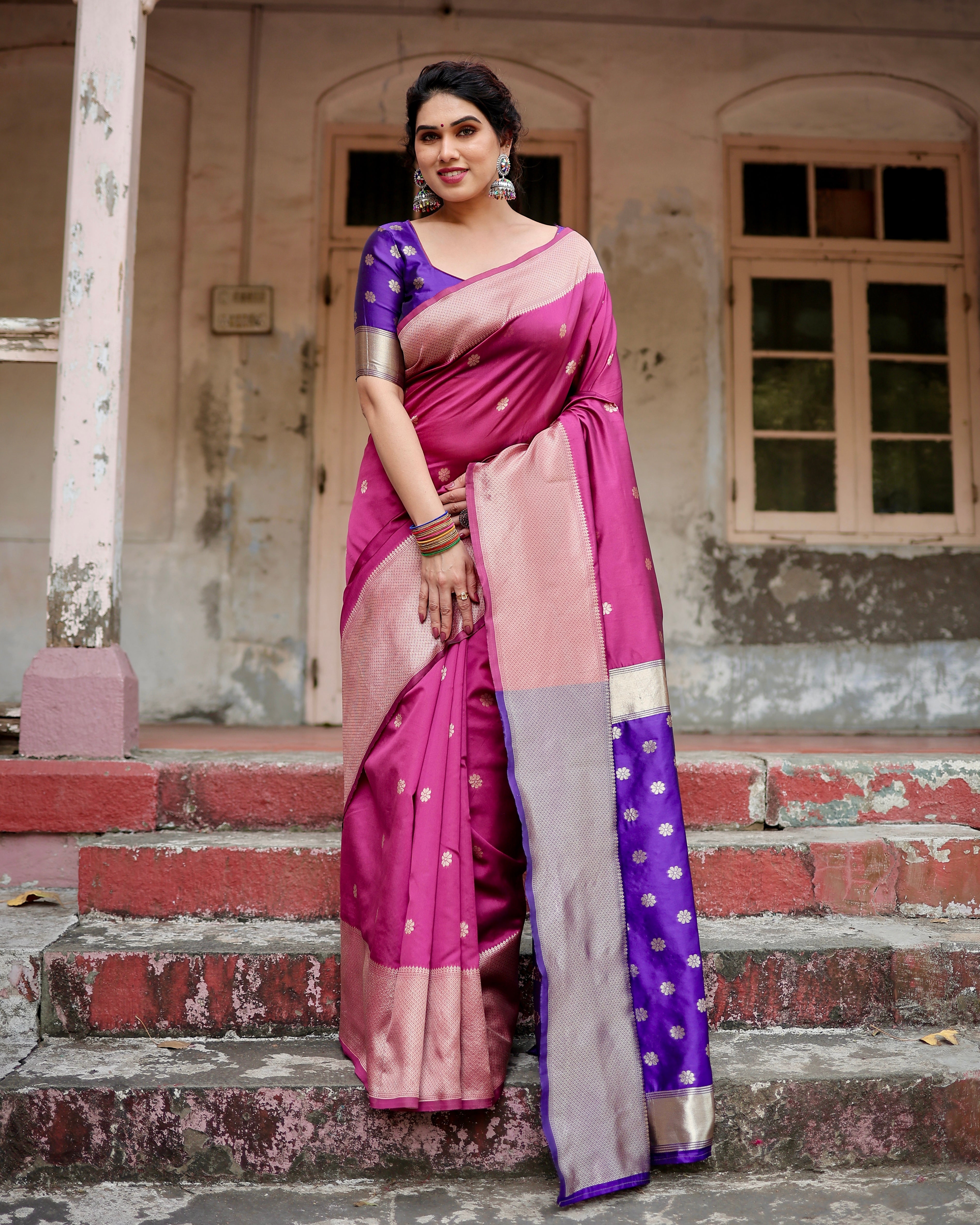 Women's Lilic Jacquard Silk Ethenic Wear Beautiful Saree With Unstiched Blouse