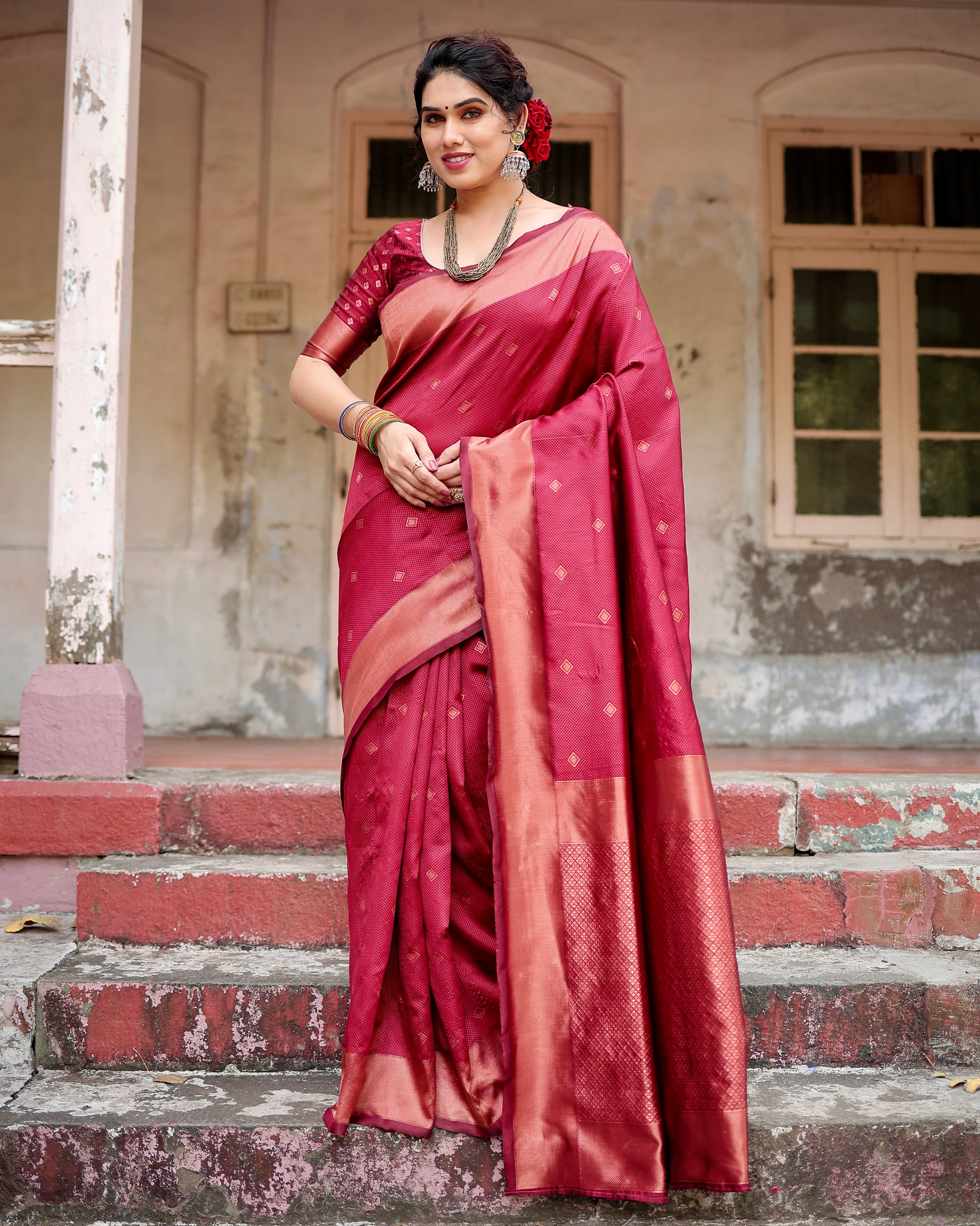 Women's Maroon Jacquard Banarasi Silk Beautiful Saree With Unstiched Blouse