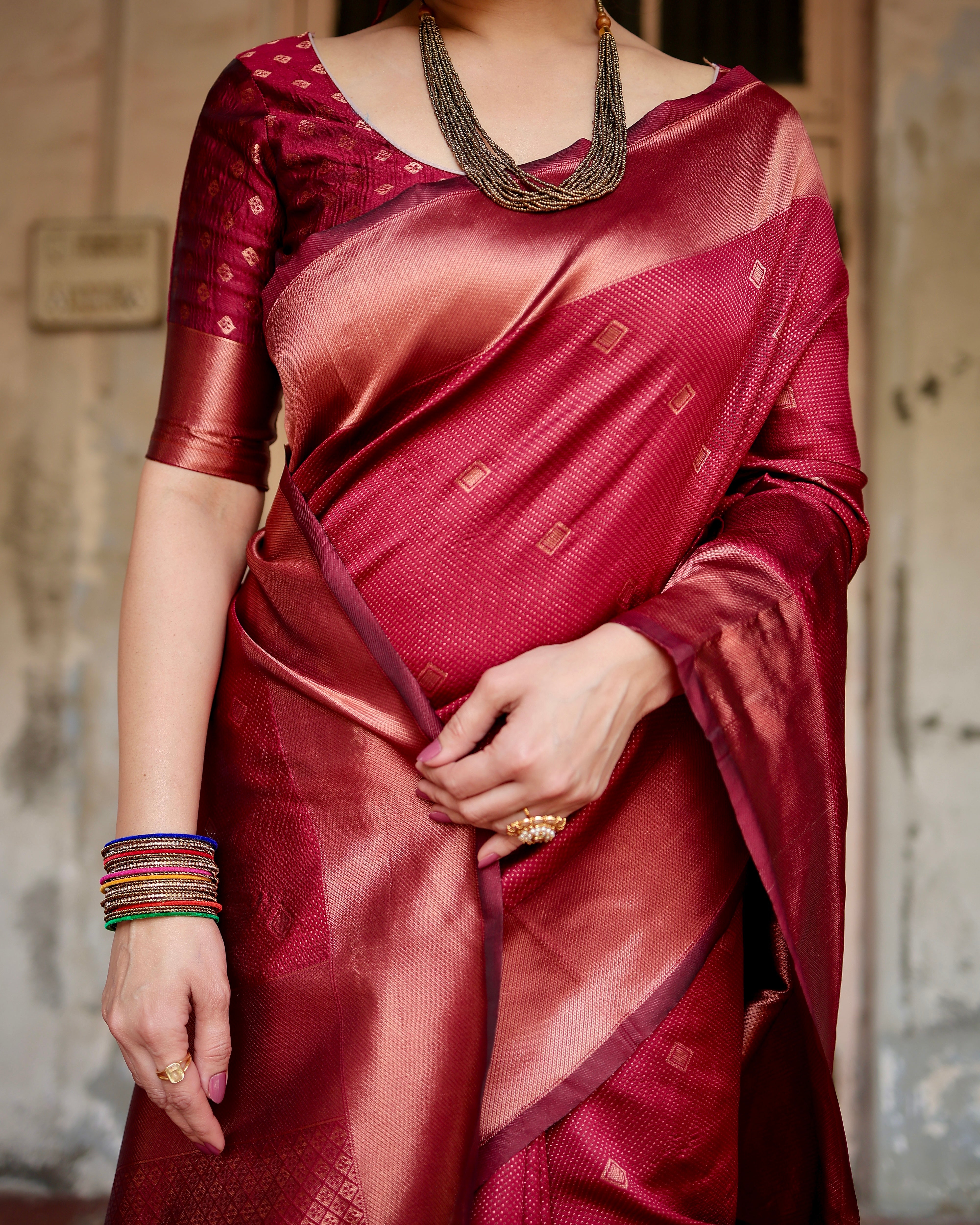 Women's Maroon Jacquard Banarasi Silk Beautiful Saree With Unstiched Blouse