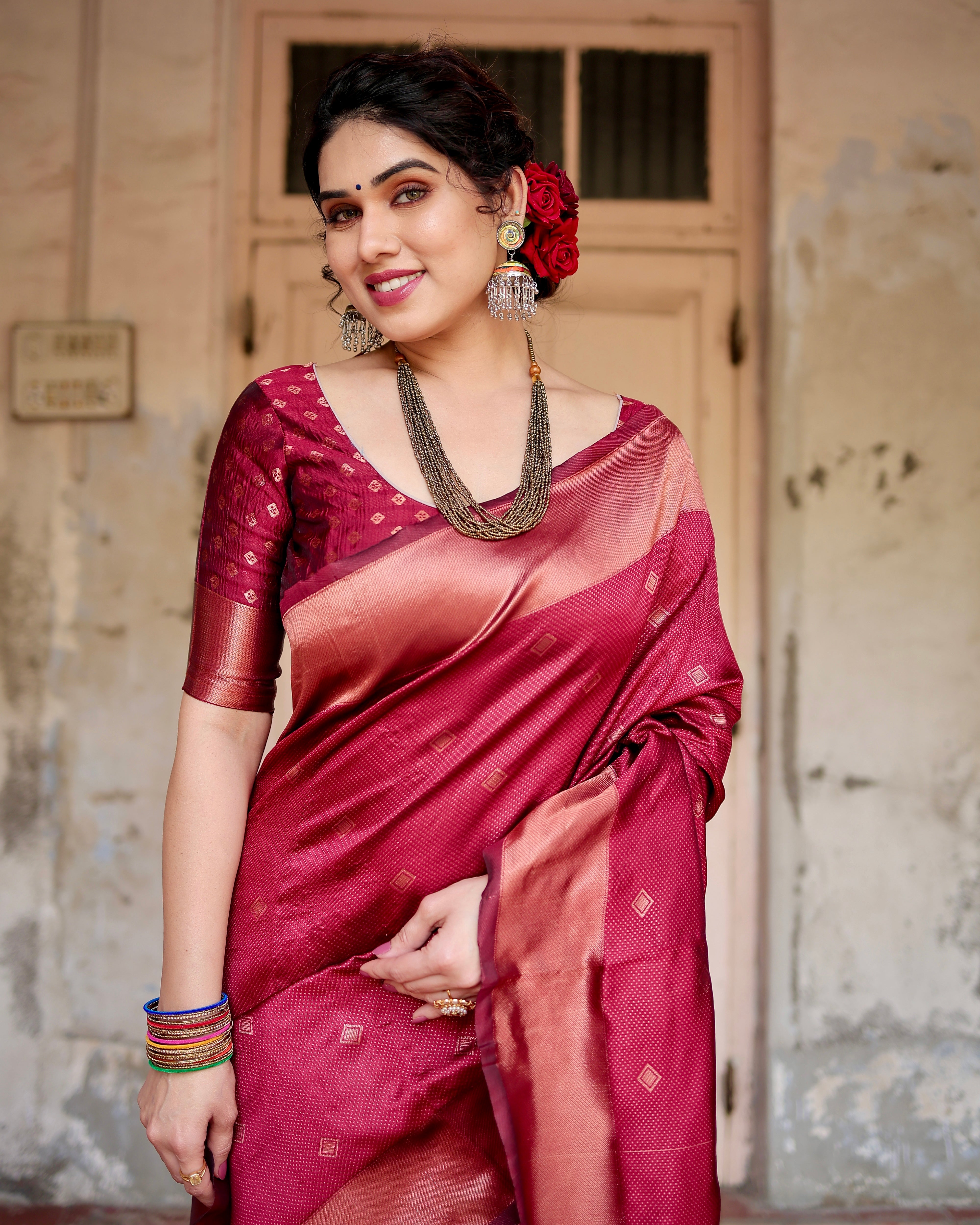 Women's Maroon Jacquard Banarasi Silk Beautiful Saree With Unstiched Blouse