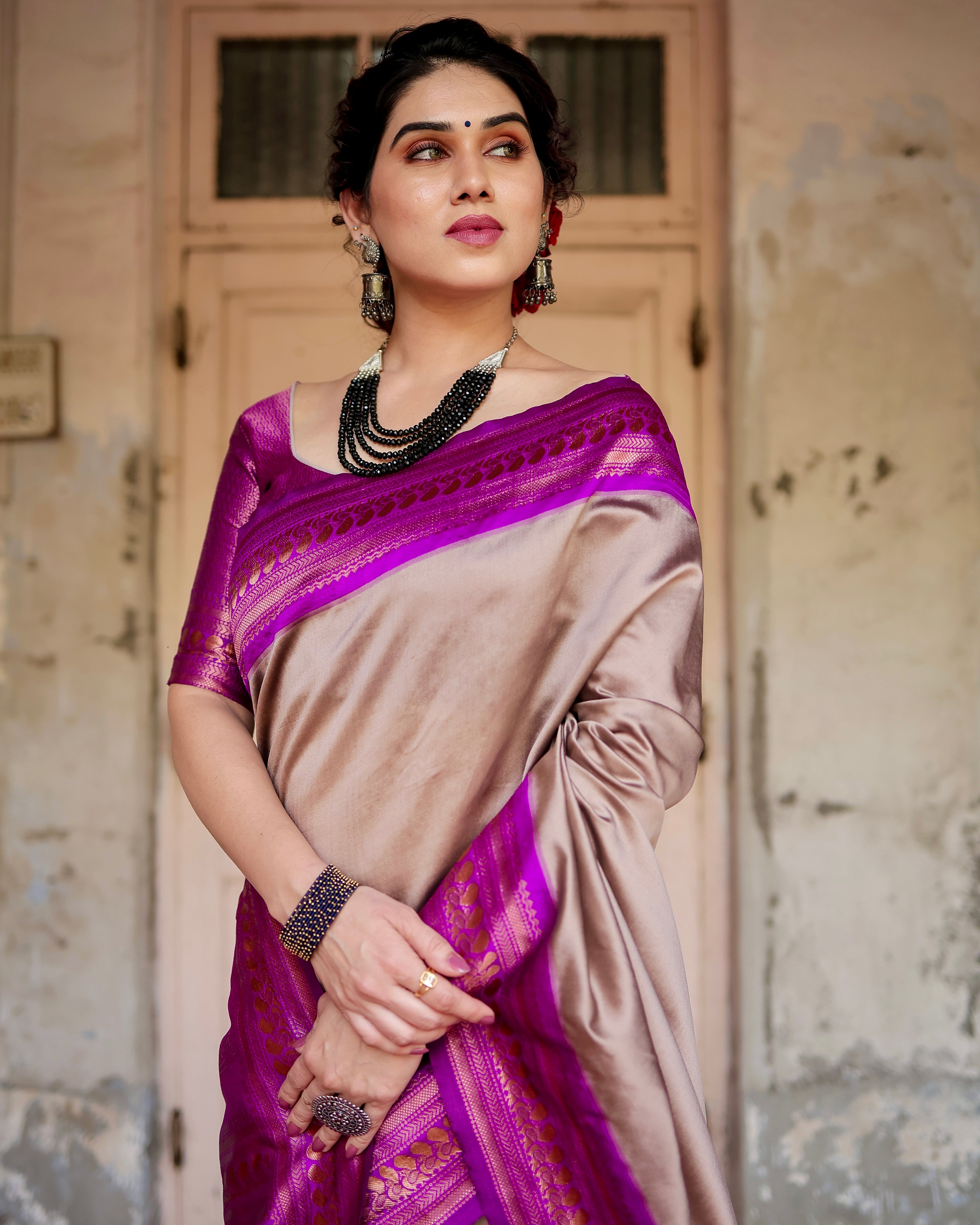 Pure Cream&Purple Banarasi Silk Saree With Zari Comes With Heavy Banarasi Brocade Blouse