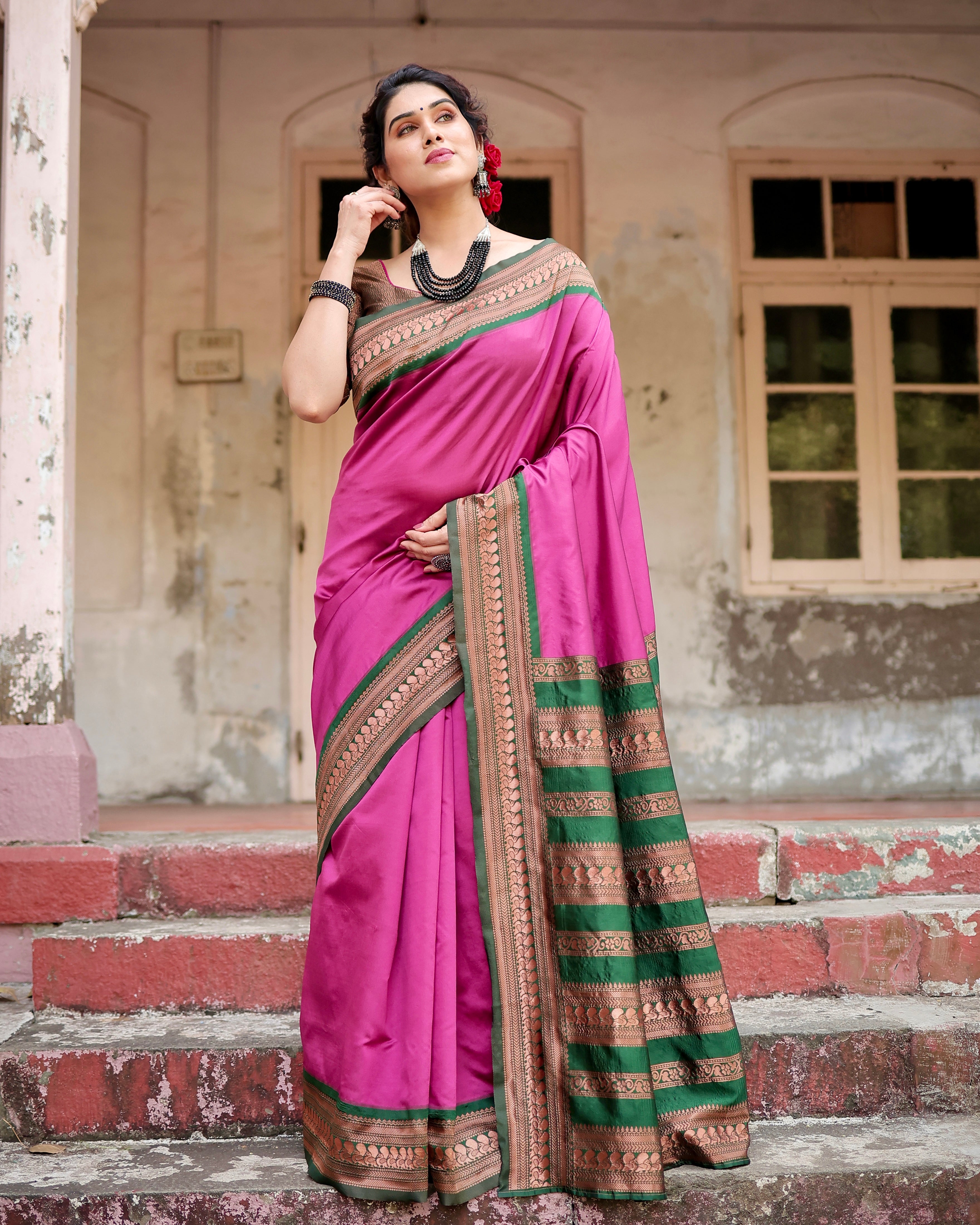 Pure Lilic Banarasi Silk Saree With Zari Comes With Heavy Banarasi Brocade Blouse