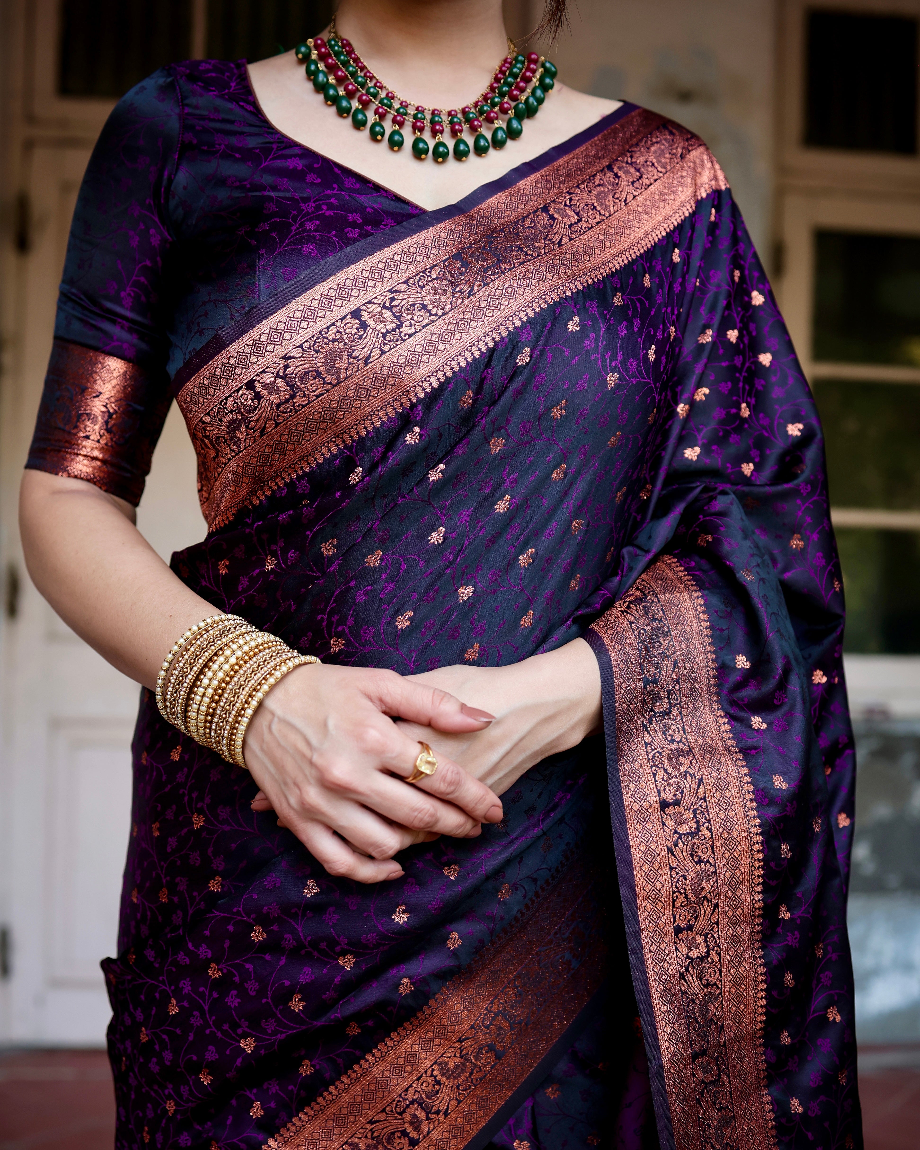 Pure Wine Gaji Silk Saree With Zari Work With Tassels