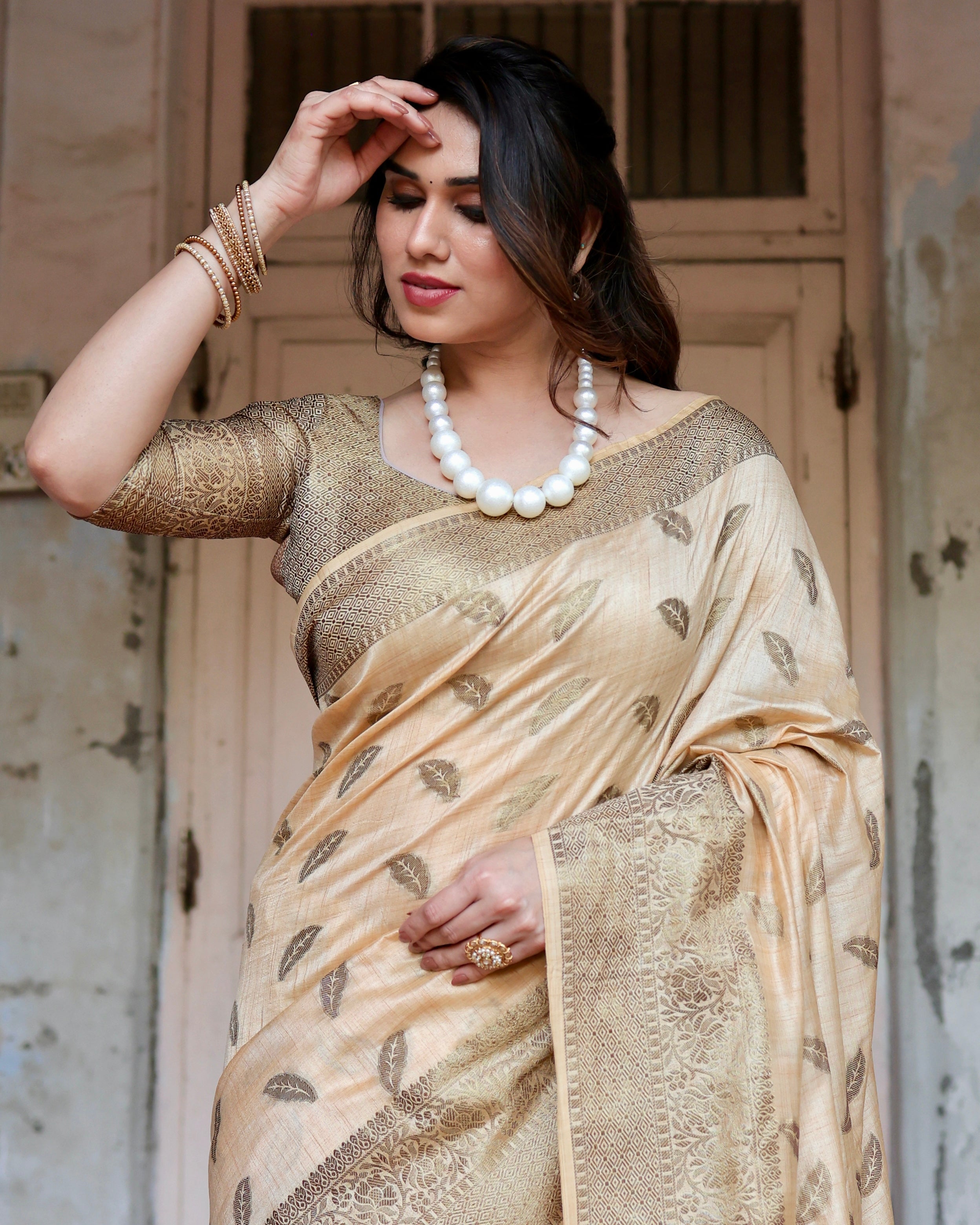 Sareely Cream Kanjivaram Pure Soft Silk Saree with Stunning Blouse Piece