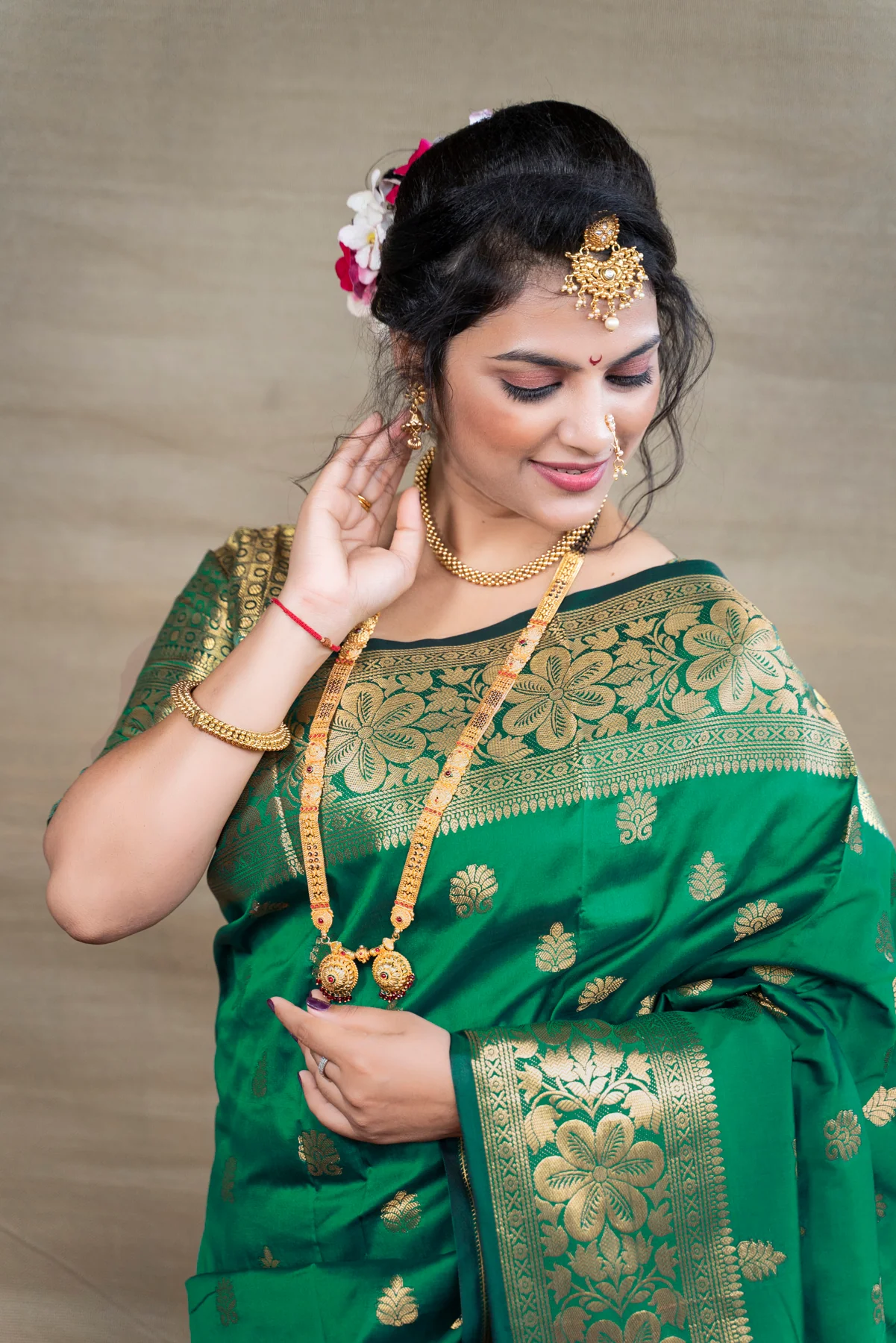 Sareely Light Green Banarasi Silk Saree With Blouse - Sareelystore