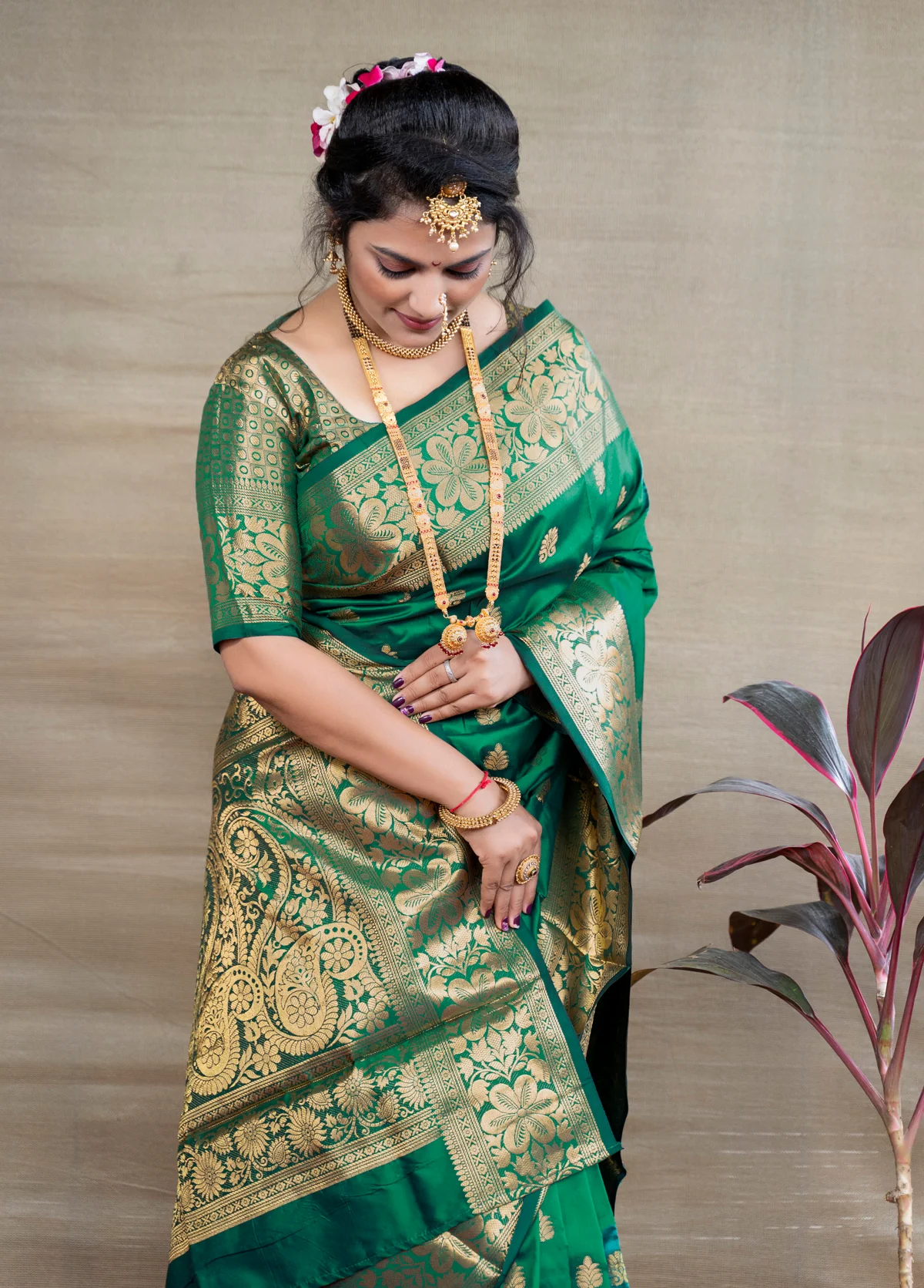 Sareely Light Green Banarasi Silk Saree With Blouse - Sareelystore