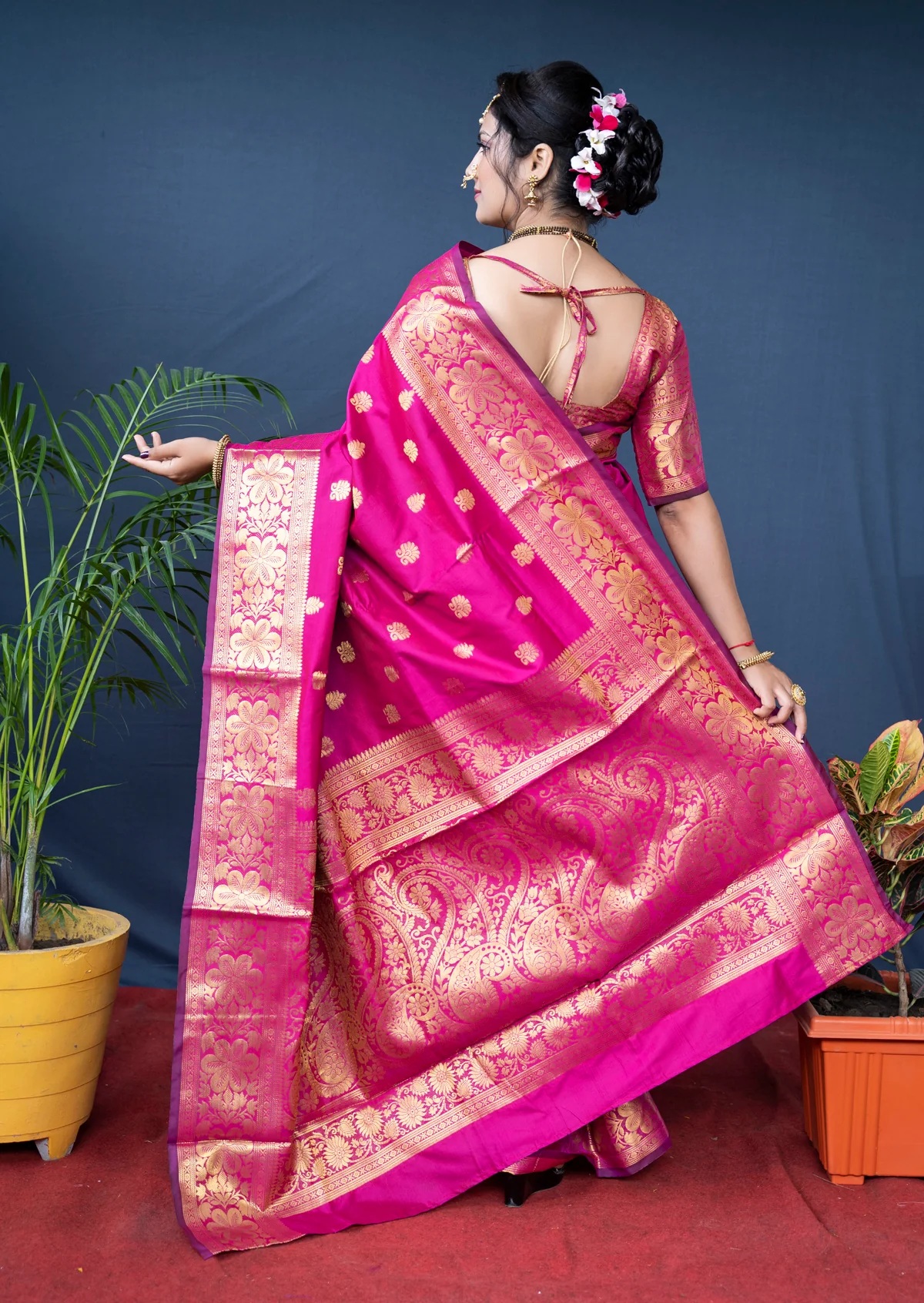 Sareely Pink Banarasi Silk Saree With Blouse