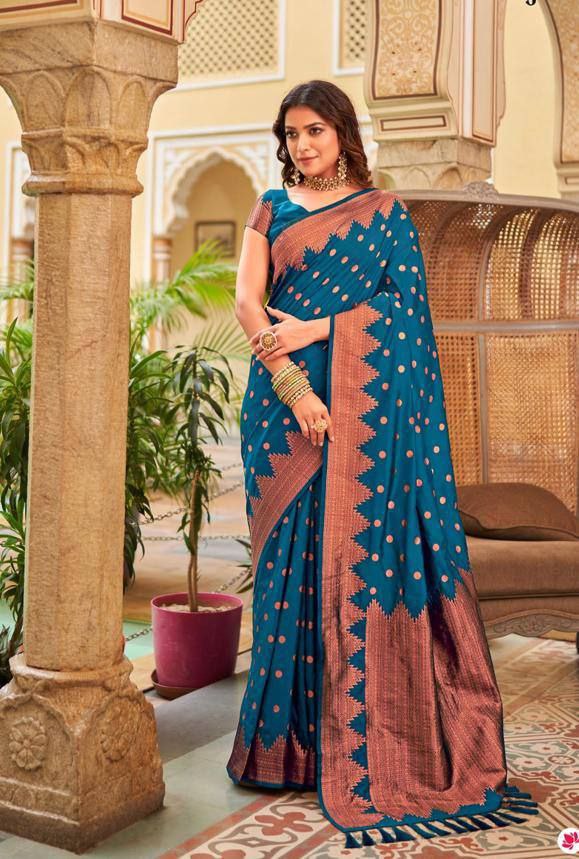 Dreamy Rama Soft Silk Saree With Graceful Blouse Piece