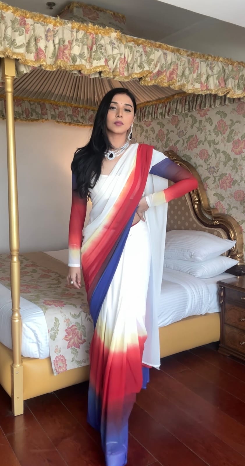 1-Minute Ready To Wear White Red and Blue Multicolour Georgette Saree