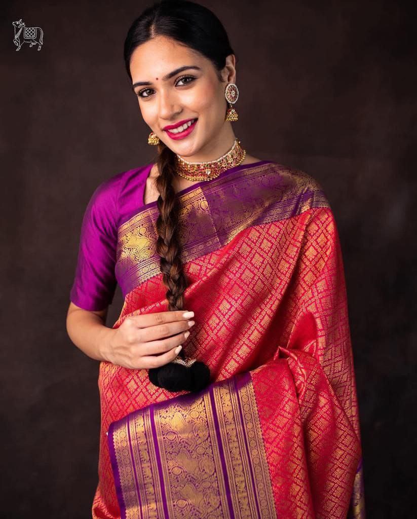 Exquisite Dark Pink Soft Silk Saree With Lovely Blouse Piece