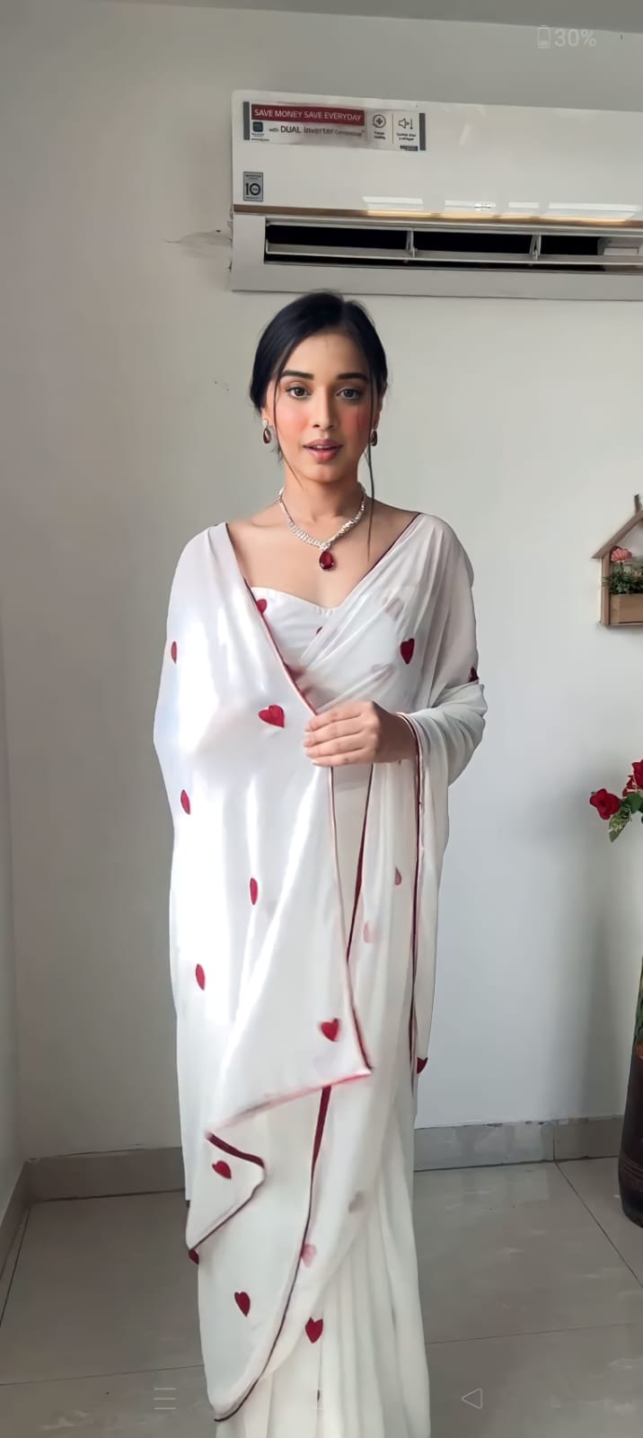 Sumptuous 1-Minute Ready To Wear White Georgette Saree