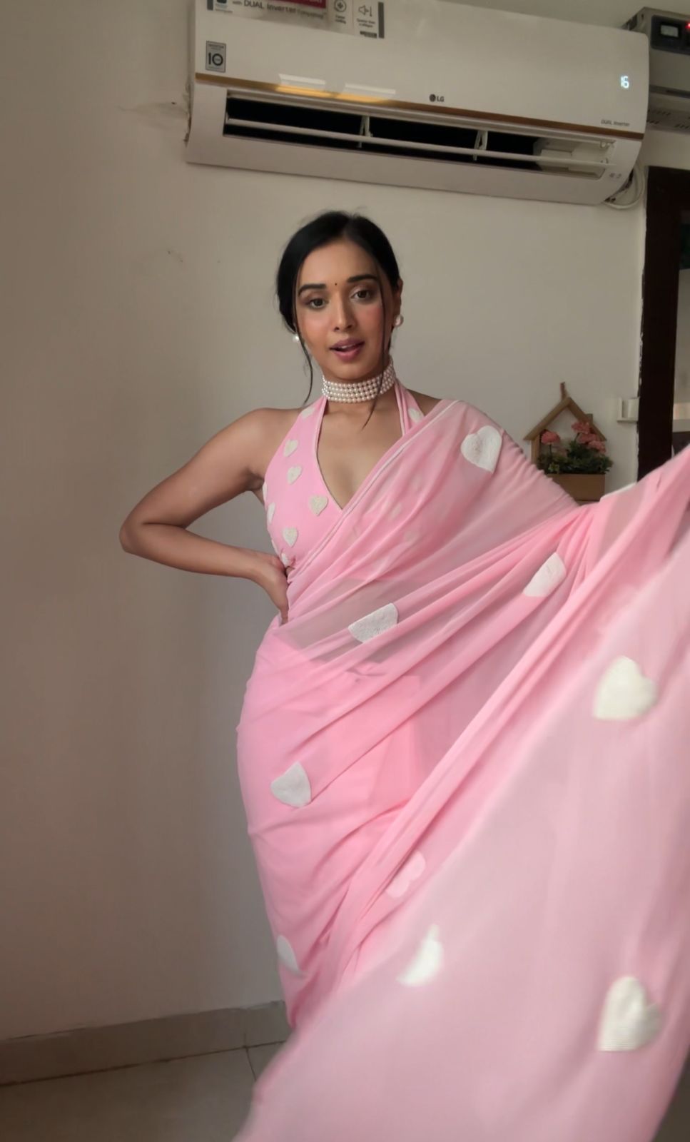 Fascinating 1-Minute Ready To Wear Pink Georgette Saree