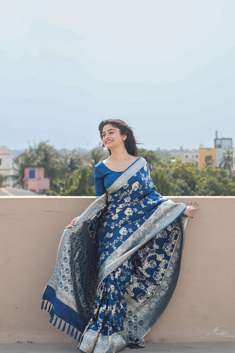 Chic Dolla Silk Cotton Saree with Unique Floral & Minakari Print Detailing