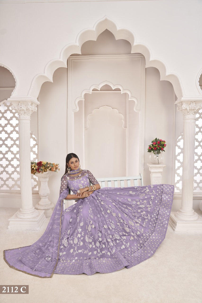 Sareely Women Lavender Embellished Lehenga Choli Set With Dupatta