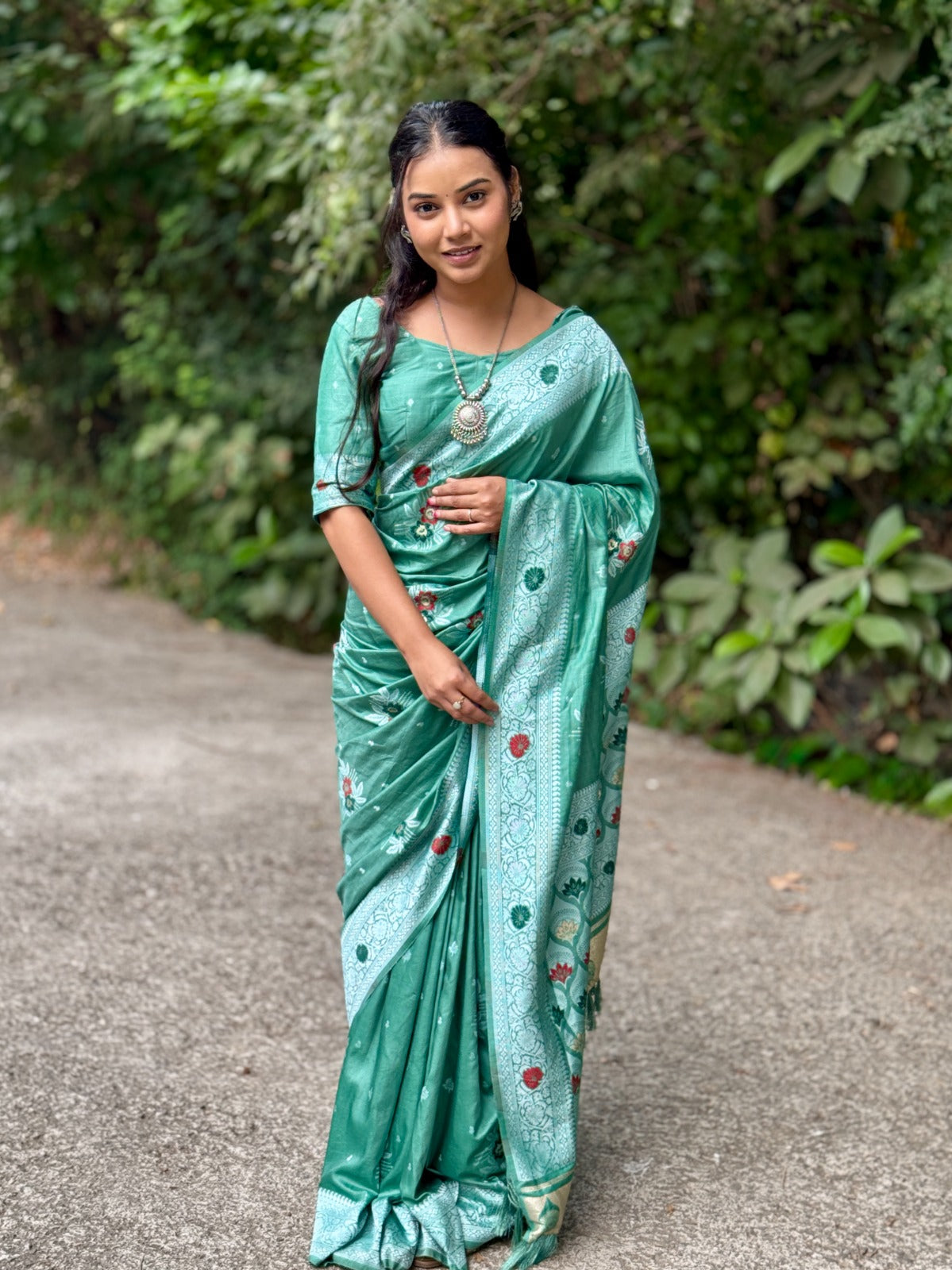 Maslin Cotton Silk Saree with Half-and-Half Floral & Minakari Print, Zari Jacquard Border, and Rich Pallu