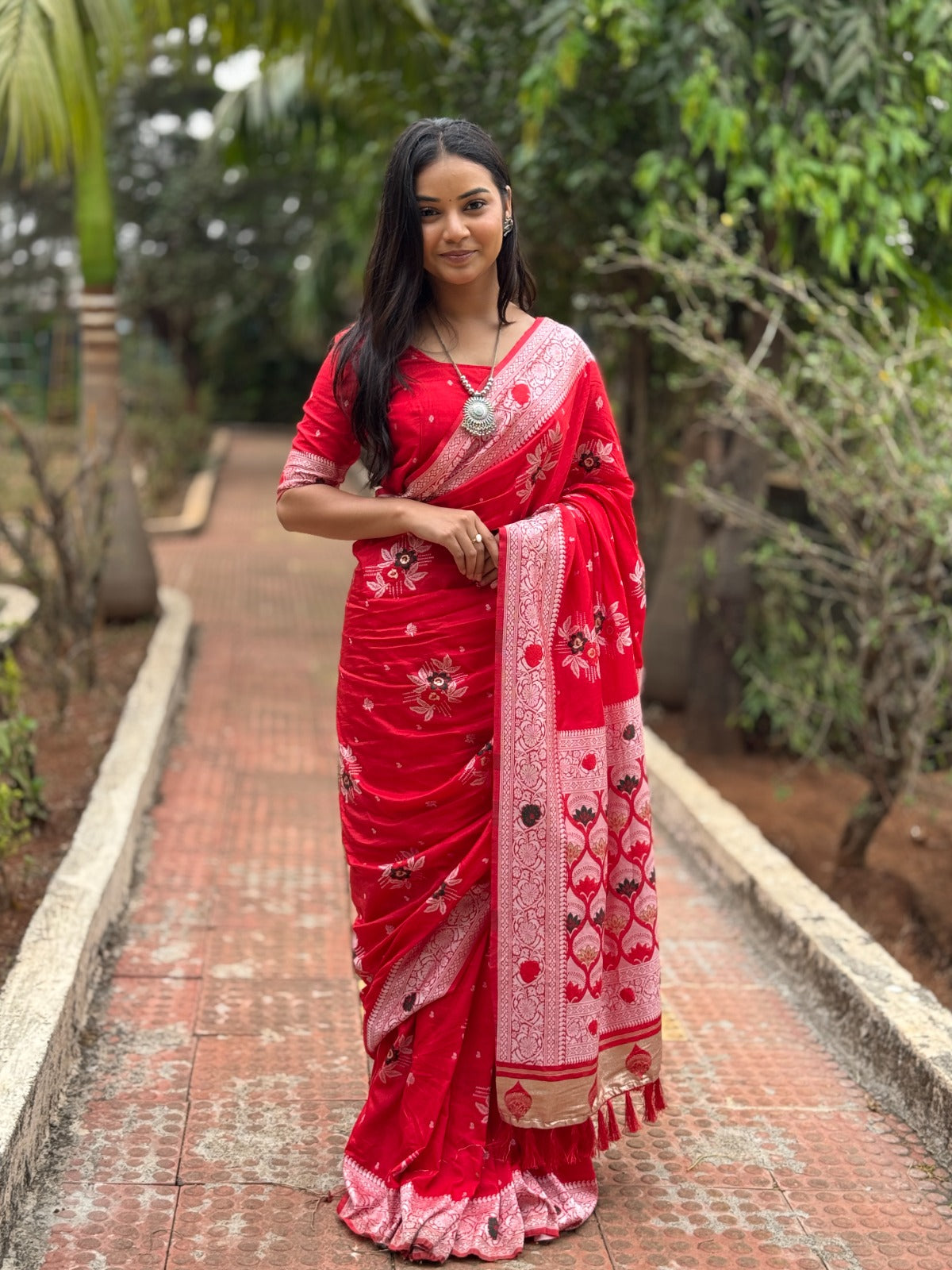 Maslin Cotton Silk Saree with Unique Half-and-Half Floral & Minakari Prints