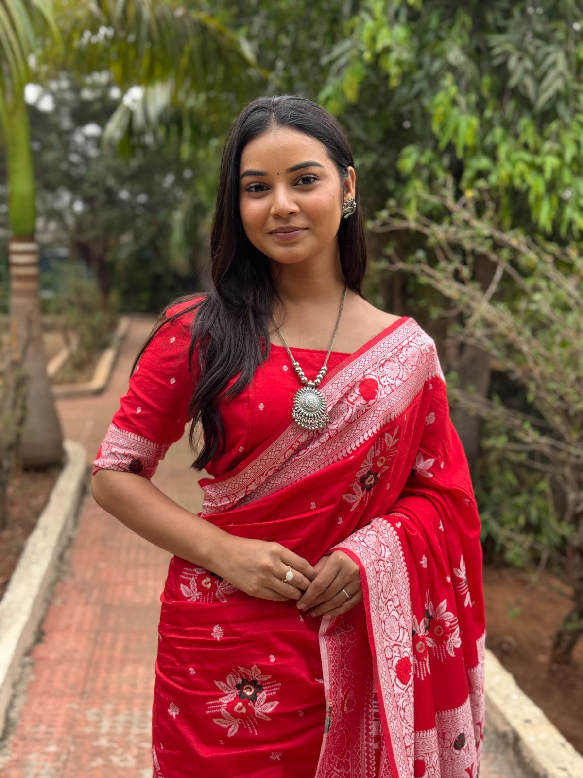 Maslin Cotton Silk Saree with Unique Half-and-Half Floral & Minakari Prints