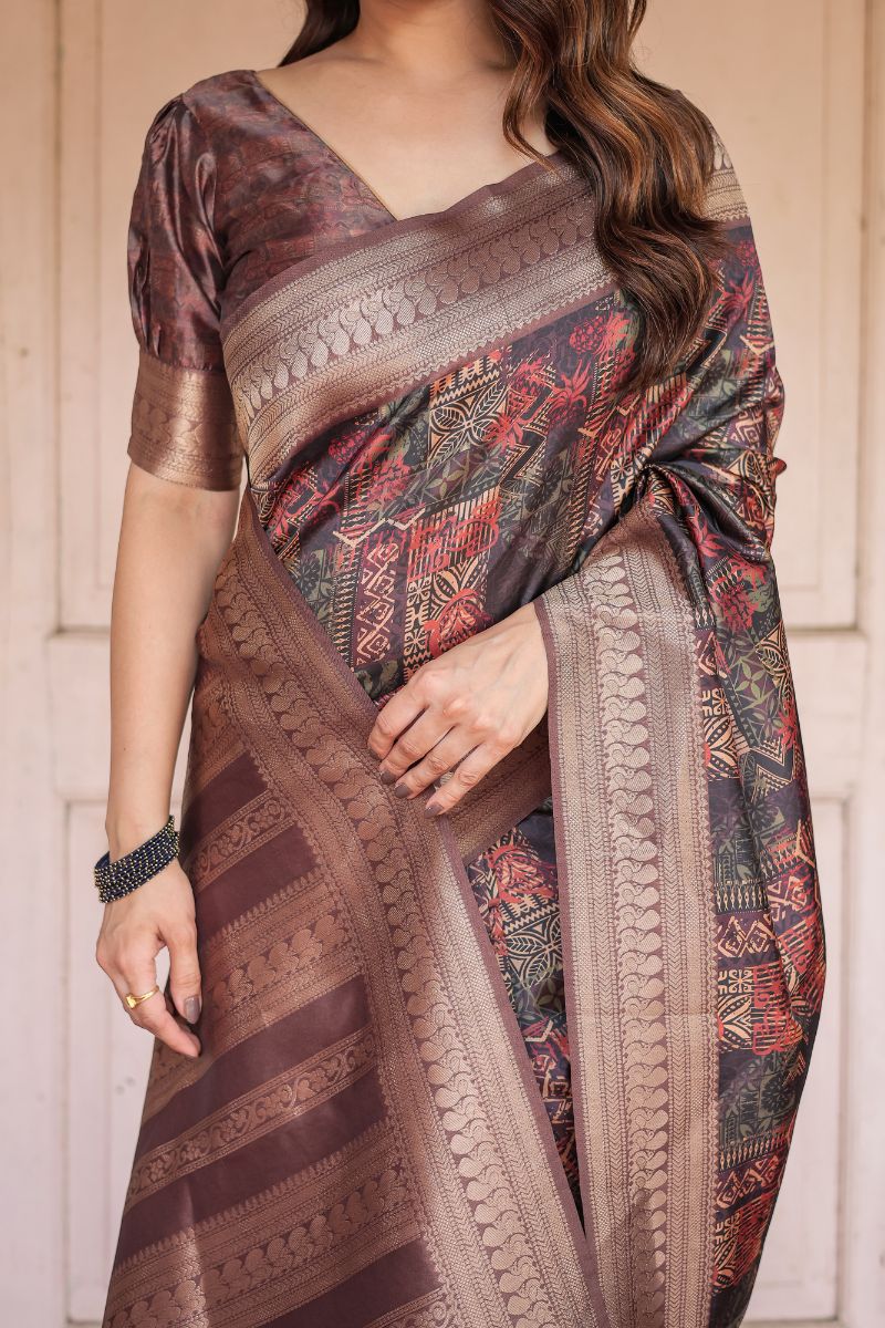 Printed traditional Banarasi soft weaving saree.