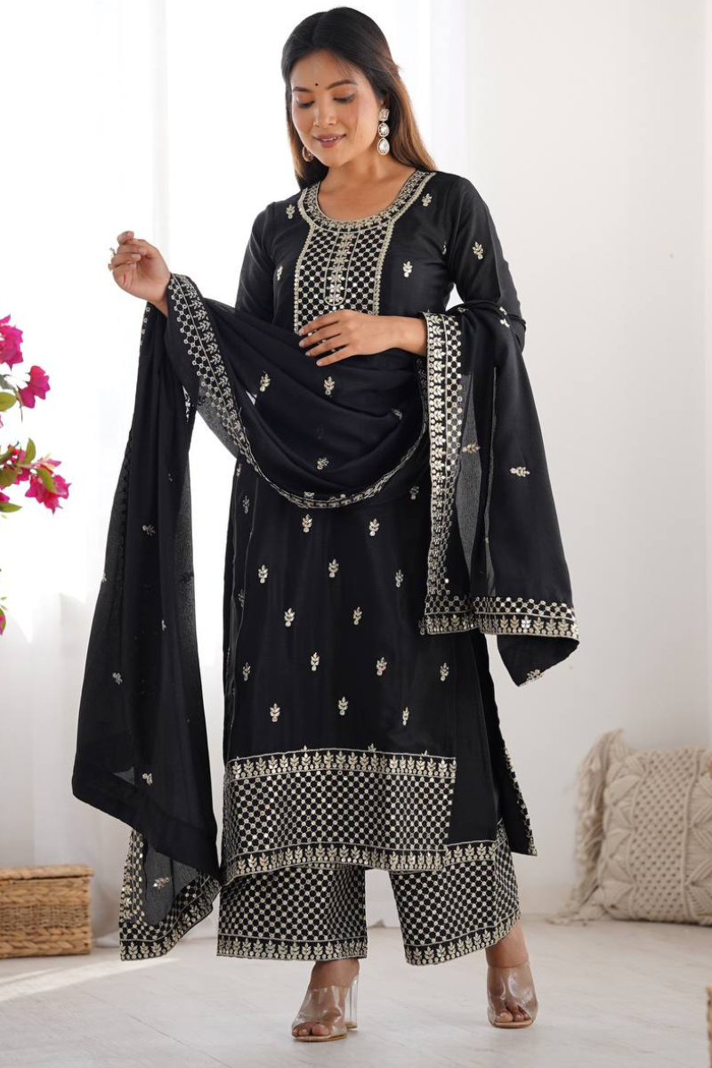 Kurta Pant Dupatta Set in Black, Heavy, Pure Soft Georgette.