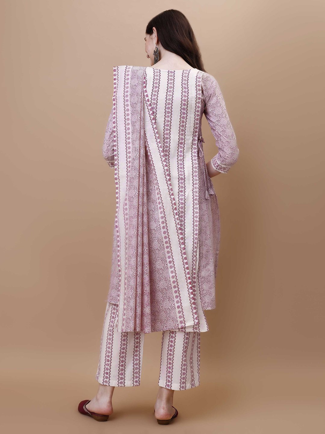 Most Beautiful Pink Kurta Set With Dupatta