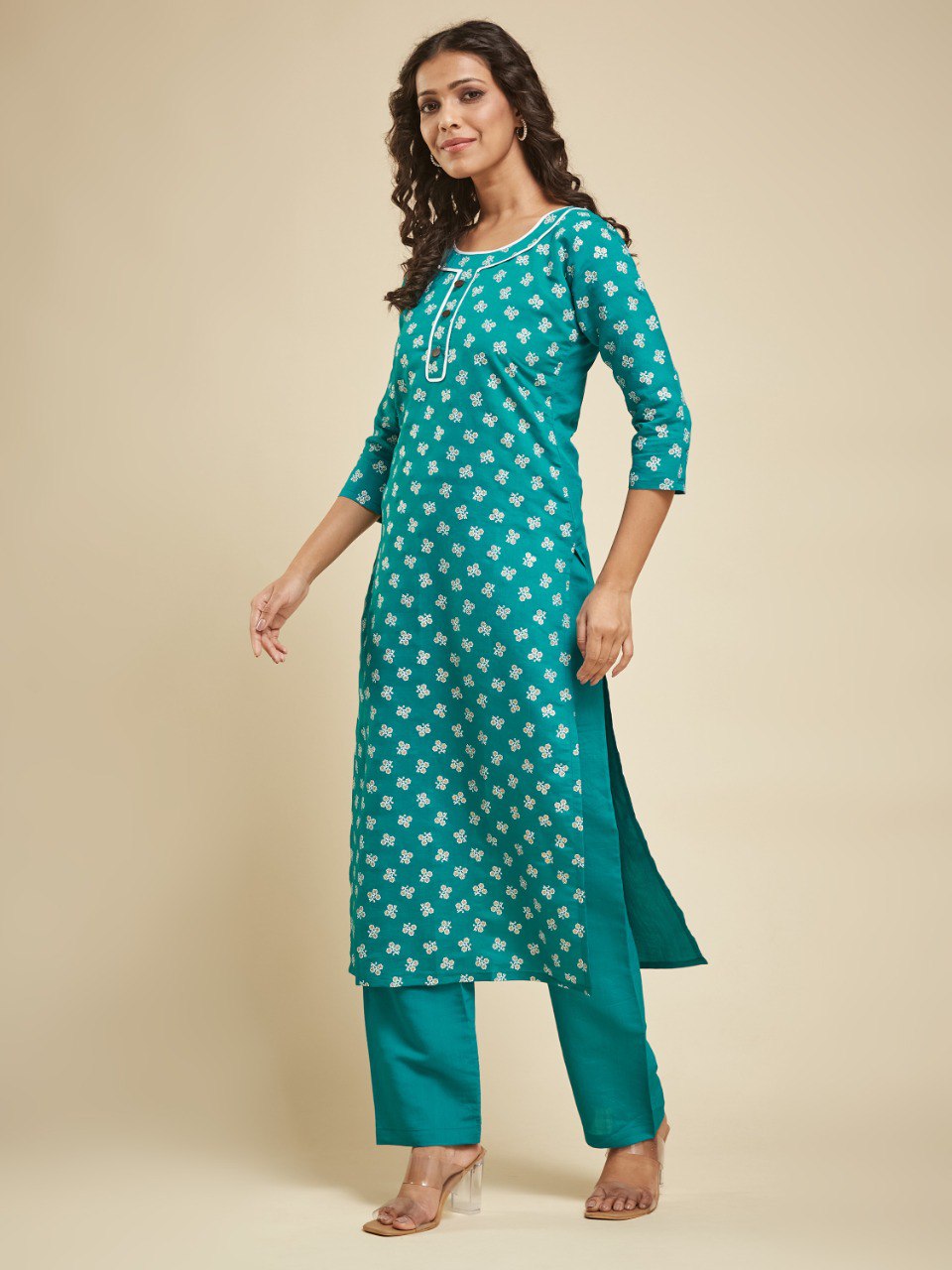 Most Beautiful Rama Designer Kurta Suit Set On Heavy Viscose Fabric With Inner