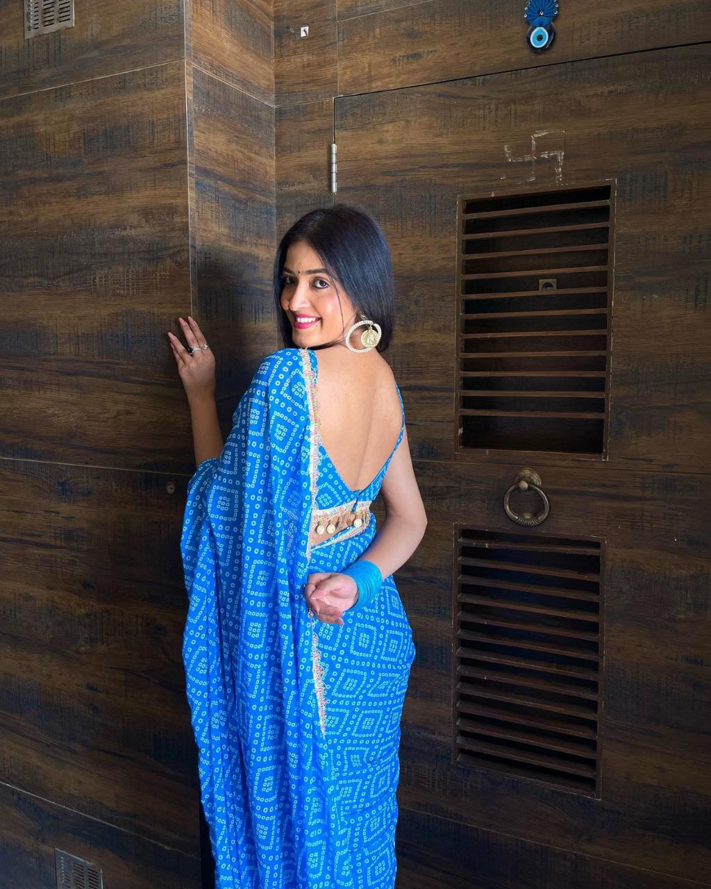 Ready To Wear Saree Georgette Blue Bandhani with Lace Border with Blouse Piece