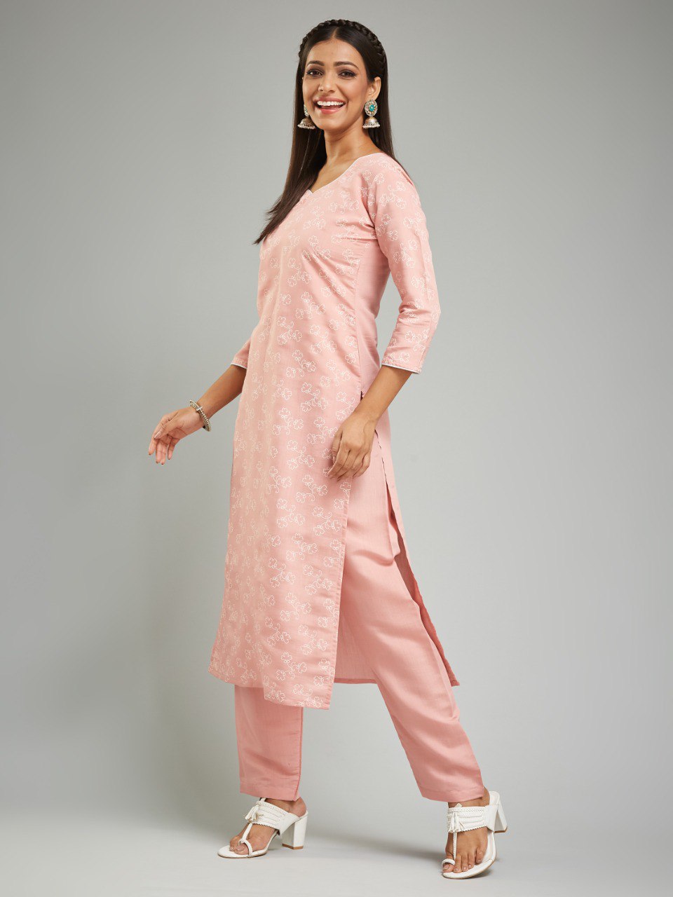 Most Beautiful Designer Kurta Suit Set On Heavy Viscose Fabric With Inner - Sareelystore