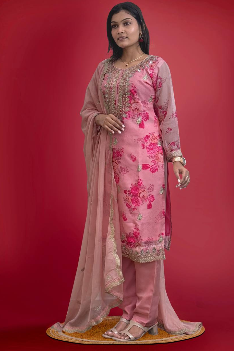 Three-piece kurta dupatta pantsuit set in pink pure kundan organza.