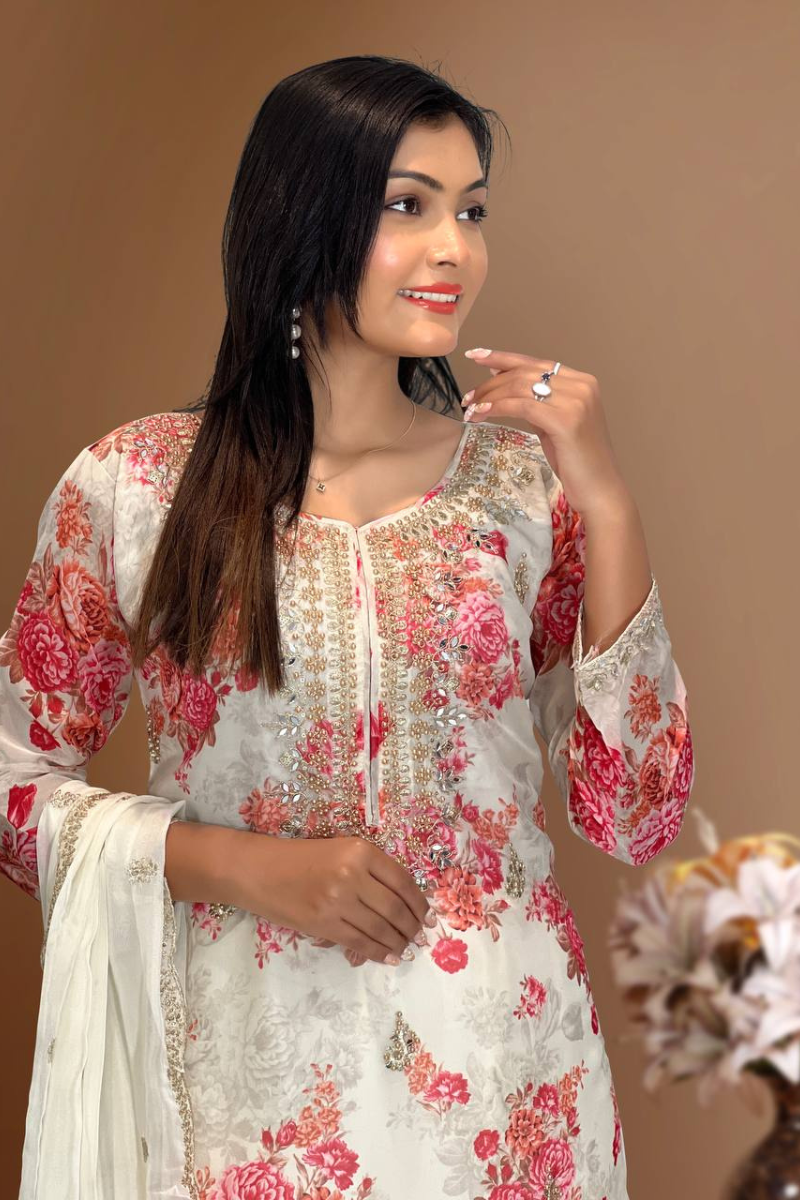 Three-piece kurta dupatta pantsuit set in white pure kundan organza.